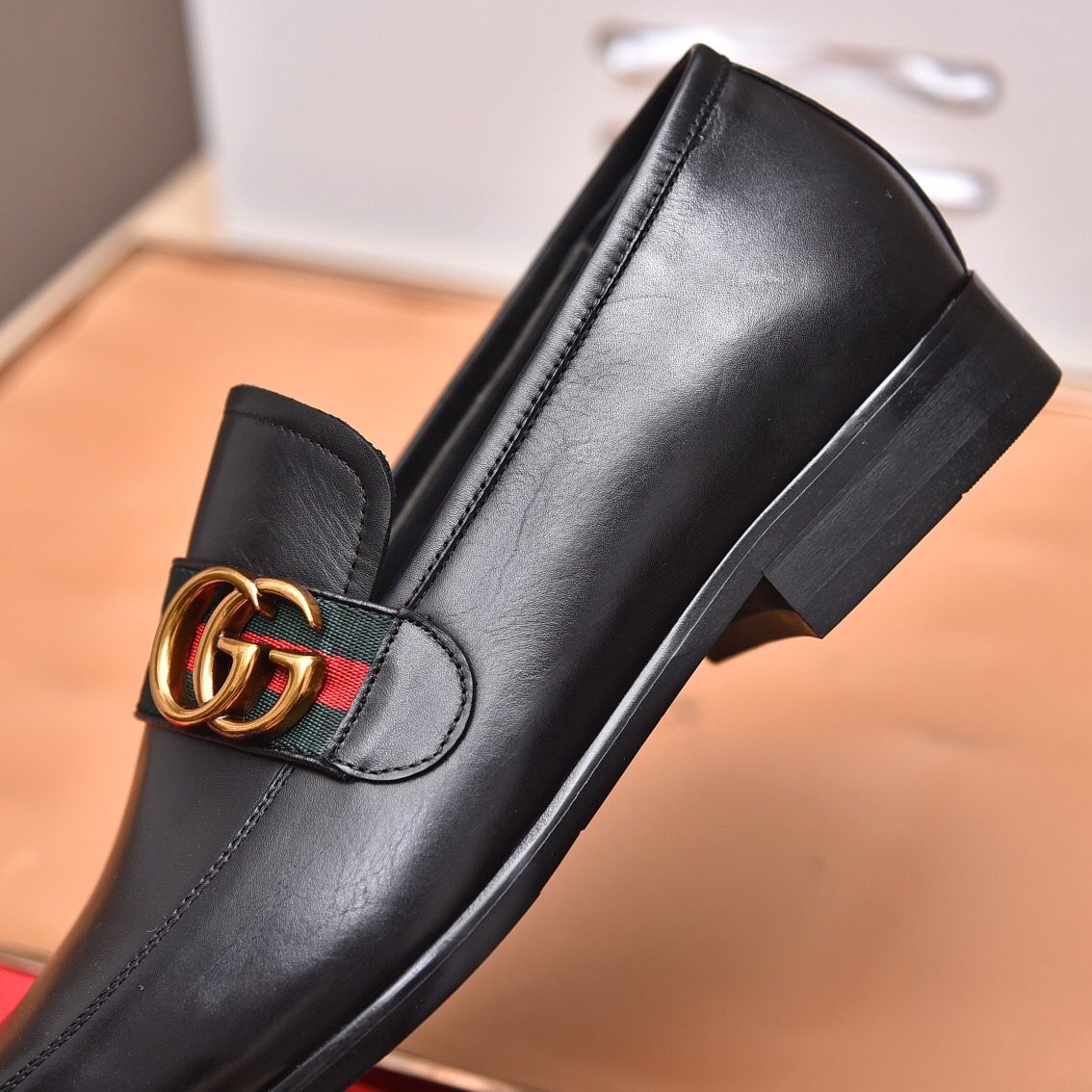 Gucci casual leather shoes