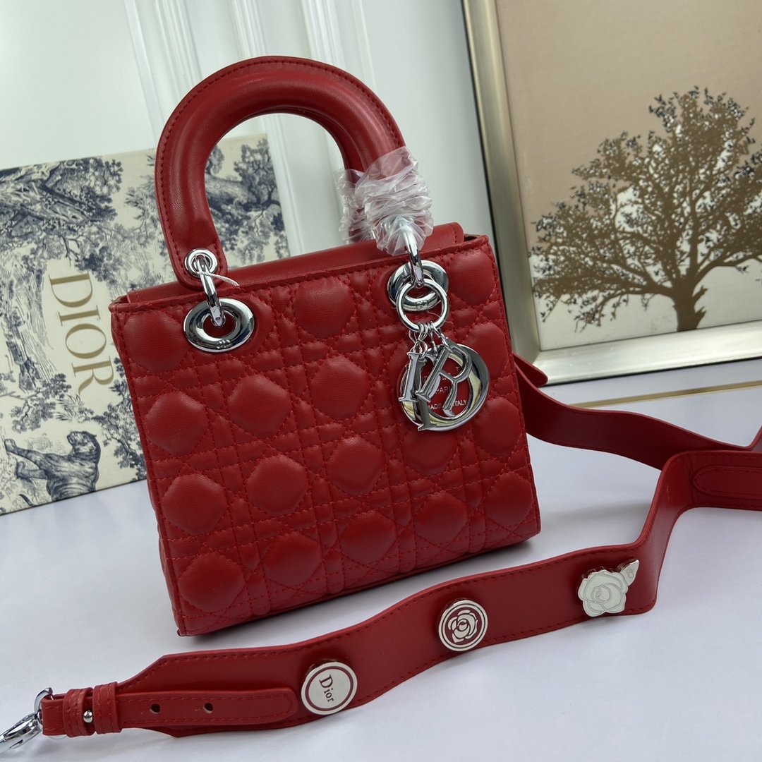 Dior The LADY DIOR Bag MINI SIZE(17*15*7cm) AAA Quality
