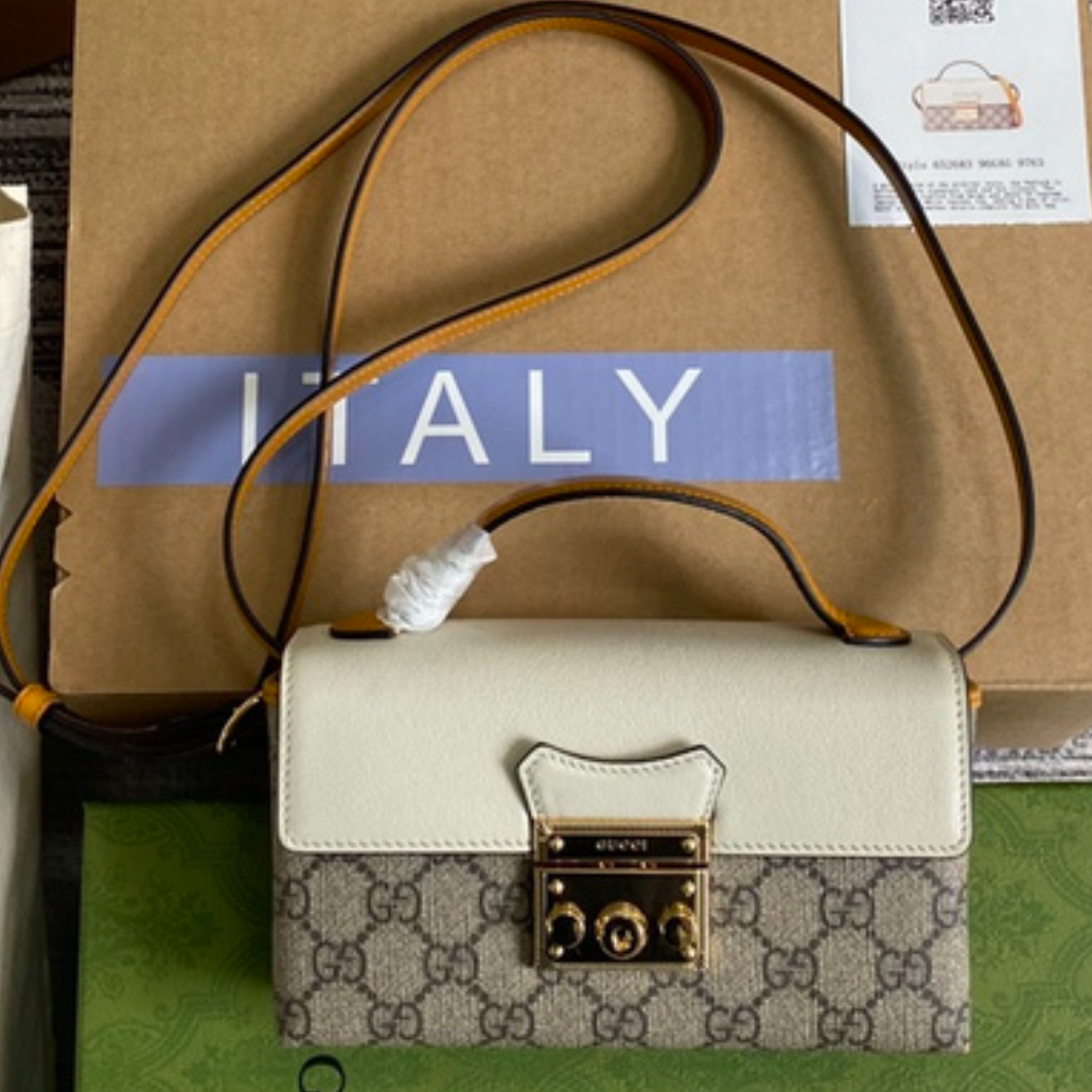 Gucci Padlock Lock Buckle Crossbody Bag