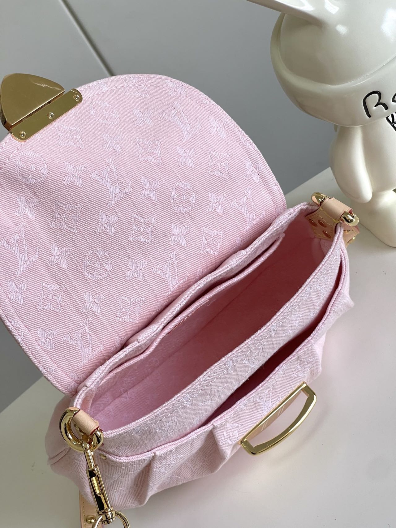 Louis Vuitton LV Sunset Denim Handbag01