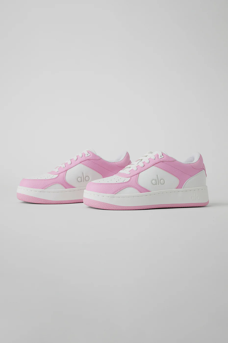 Alo Yoga Recovery Mode Sneaker - Pink/White