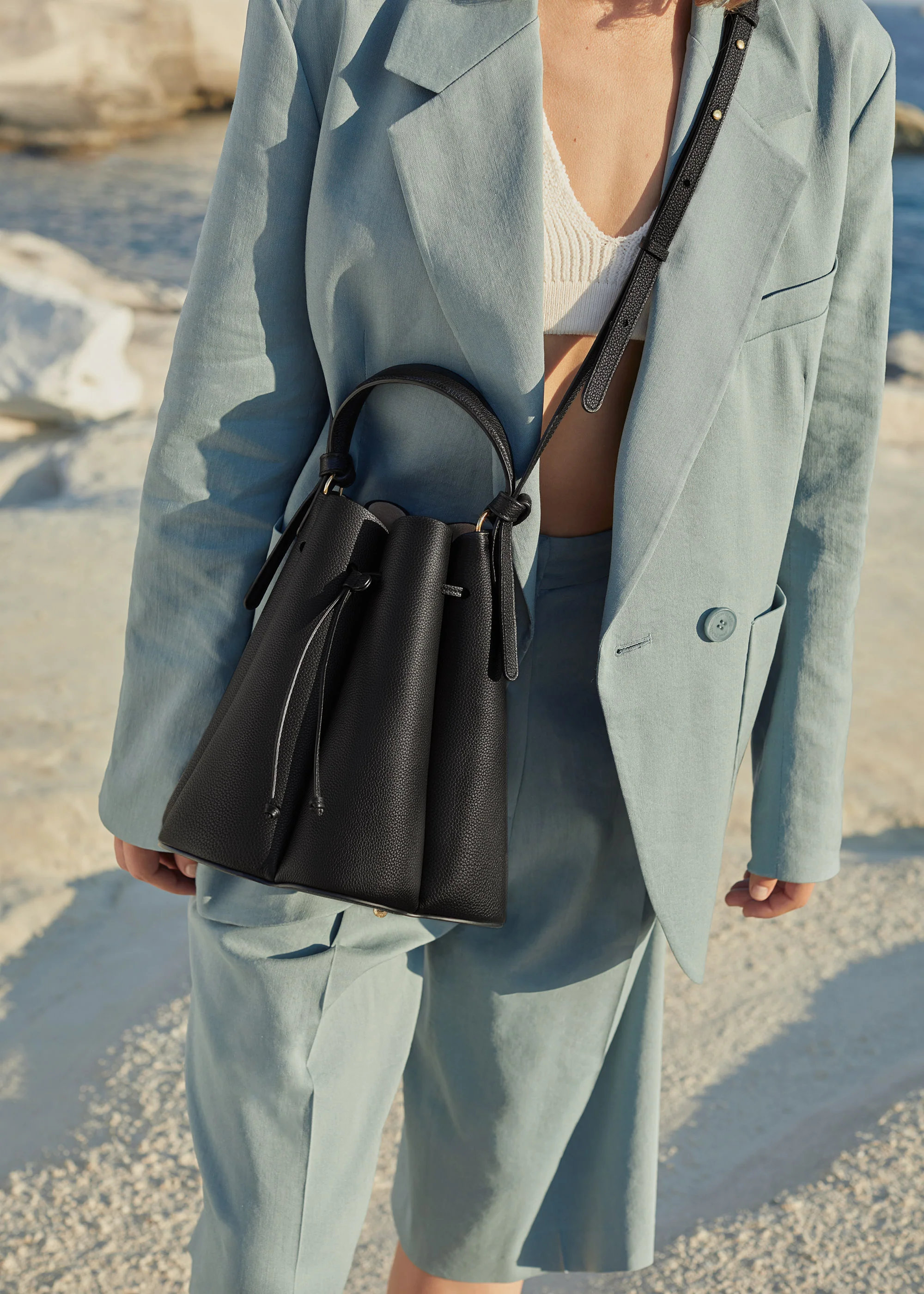 Polène Numéro Huit - Textured Black