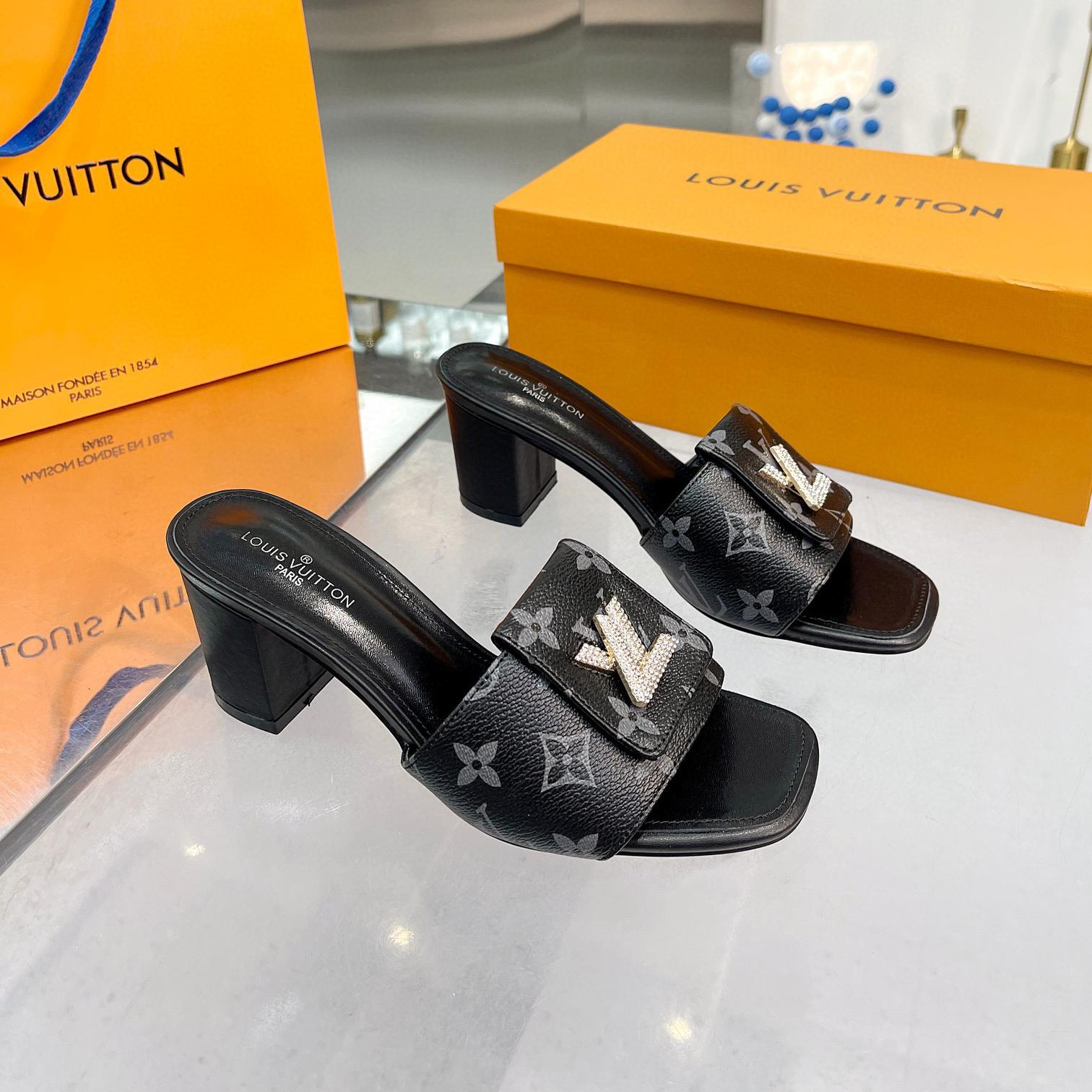 Louis Vuitton LV Flat Cut With Chunky Flip-flops Slide Sandal