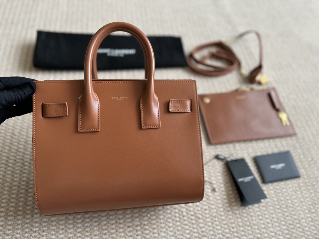 Saint Laurent YSL SAC DE JOUR  Organ Bag