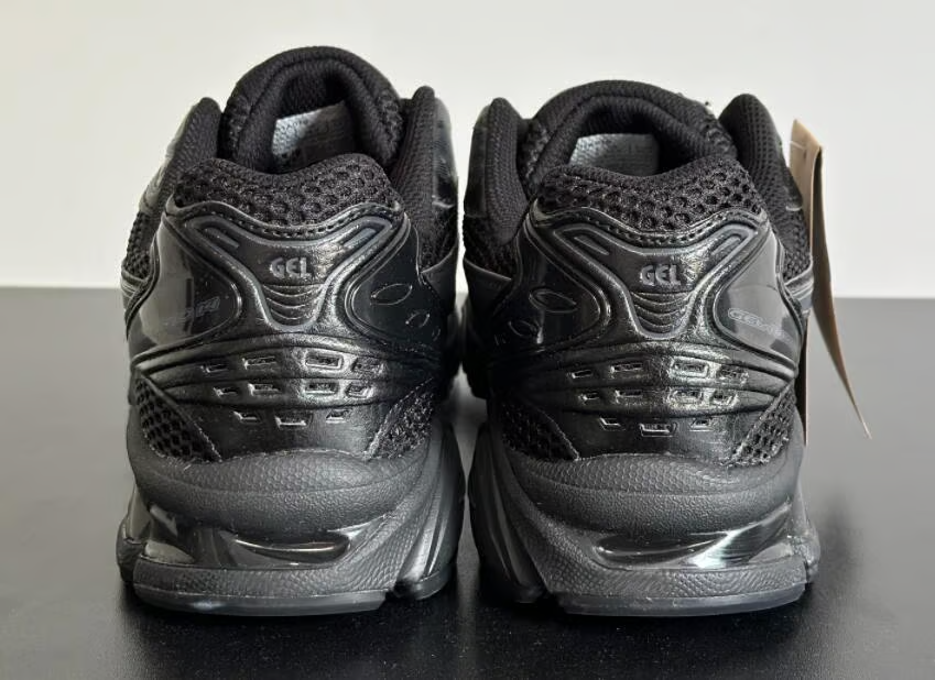 Asics Gel Kayano 14 Triple Black