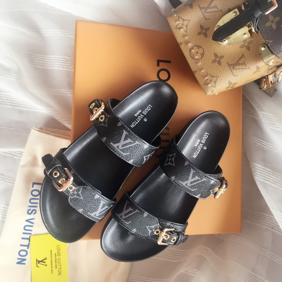 Louis Vuitton LV Bom Dia Leather Slide Sandals