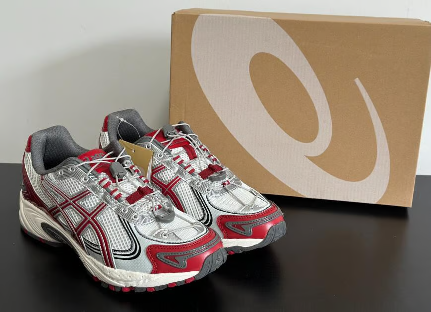 Asics Gel Kahana TR V4 Red Silver