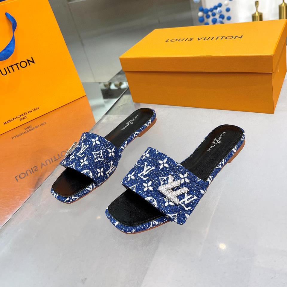 Louis Vuitton LV Flat Flat Flip-flops  Slide Sandal