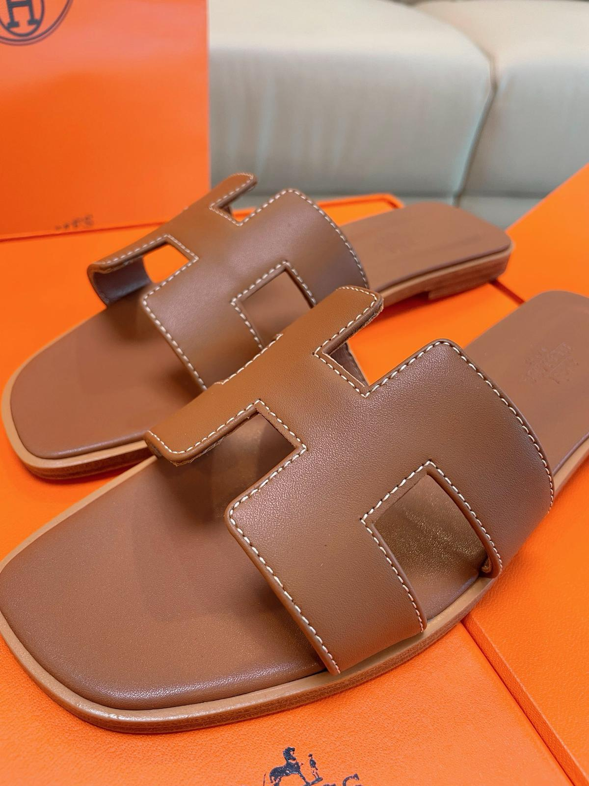 Hermes leather sandals