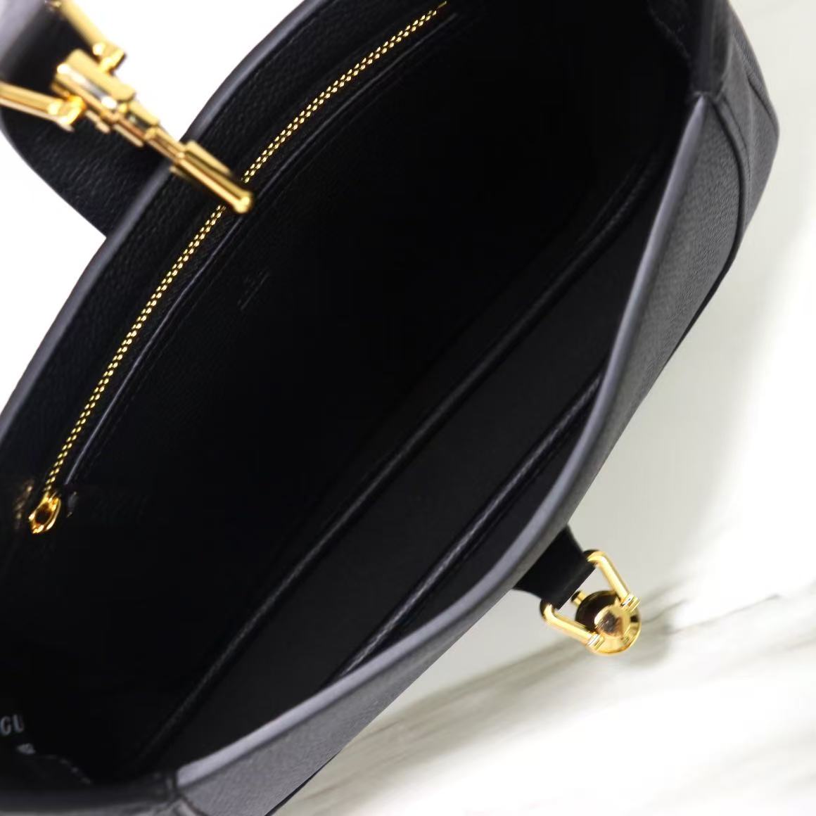 GUCCI Jackie Large Shoulder Bag