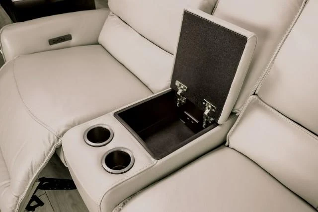 Hestia Power Sectional