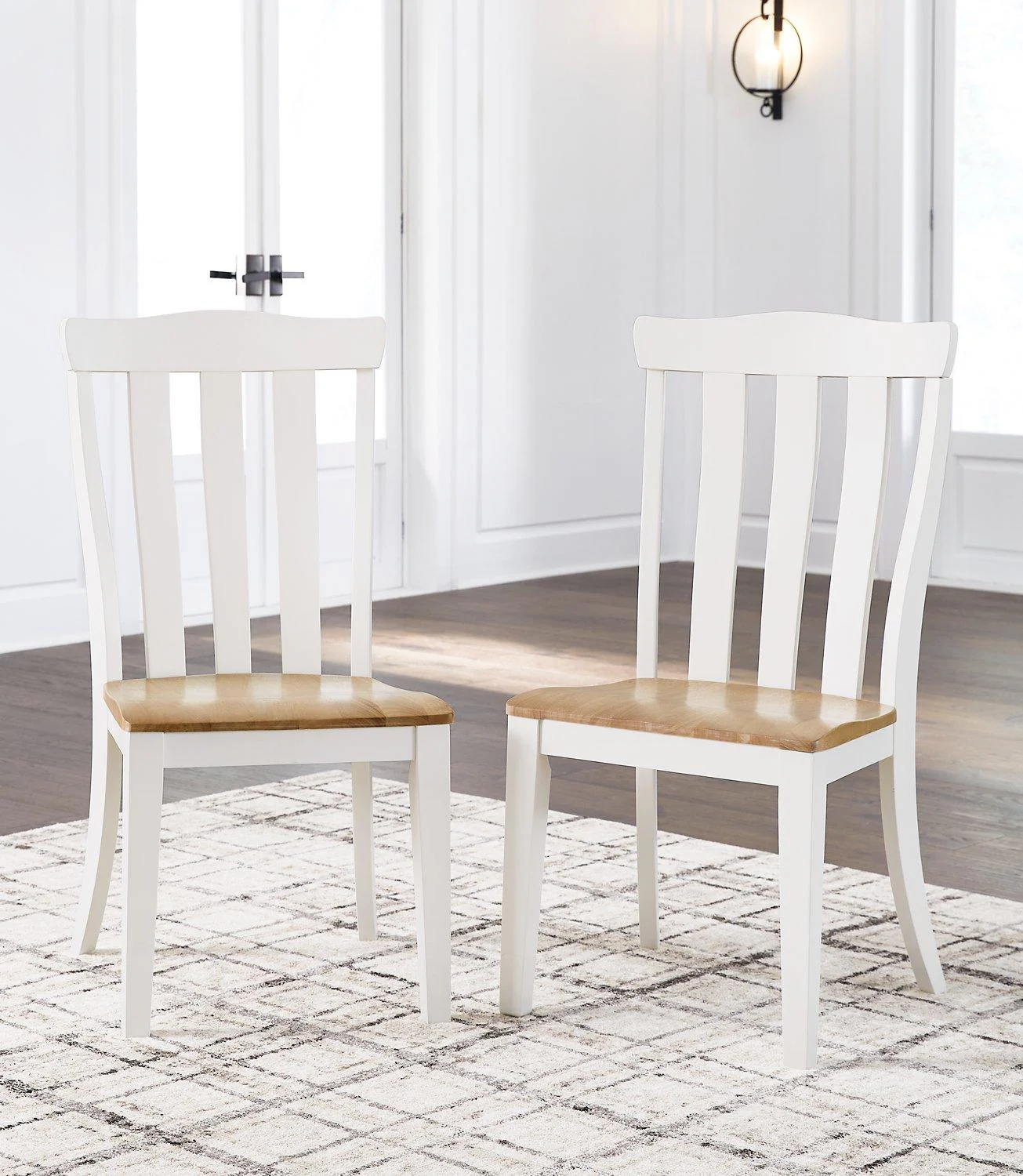 Ashbryn Dining Set