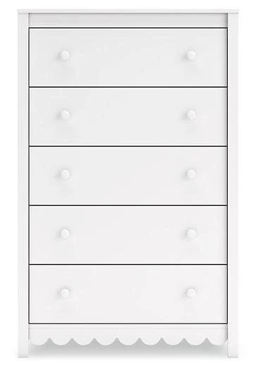 Hallityn Chest of Drawers