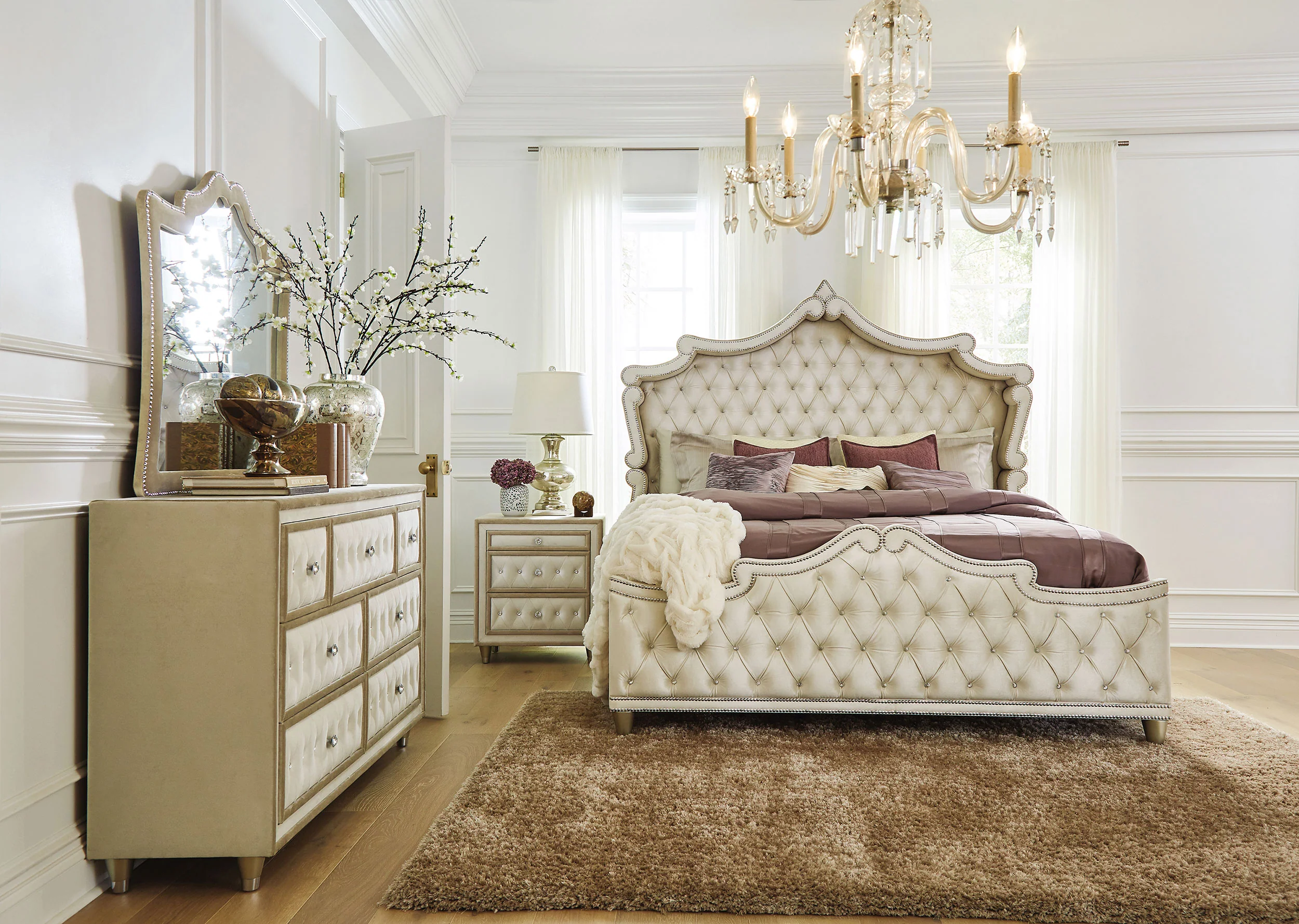 Antonella Bedroom Sets