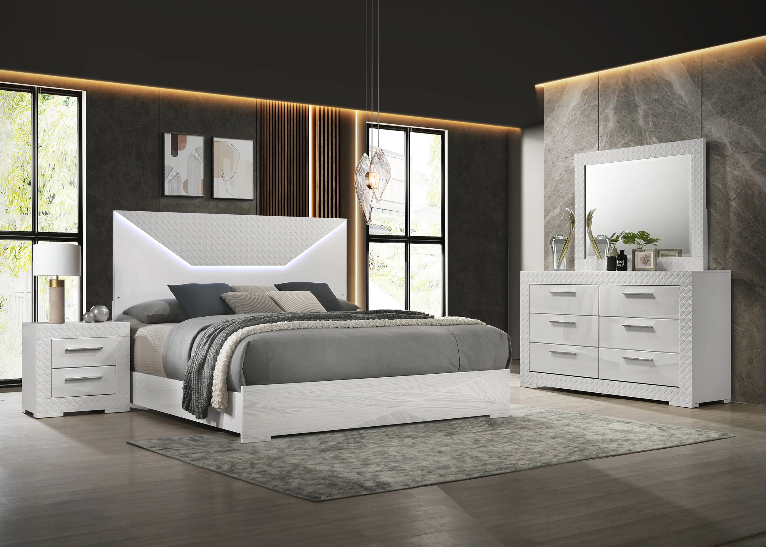 Ives 4 & 5 Piece Bedroom Set E.king & Queen White & Grey
