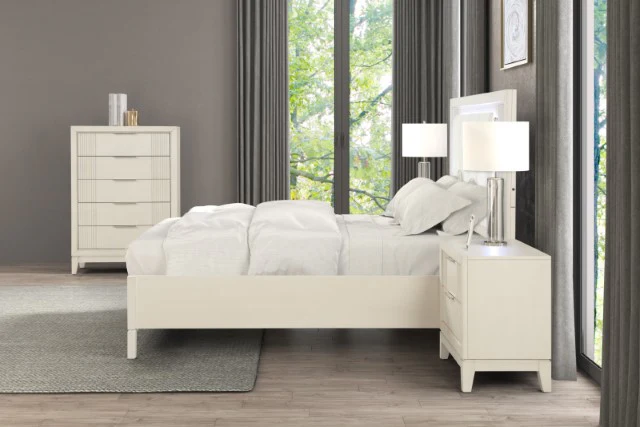 Isadore Queen Bedroom Set