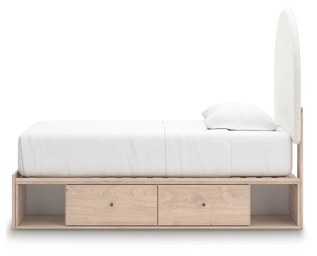 Arloster Upholstered Bed
