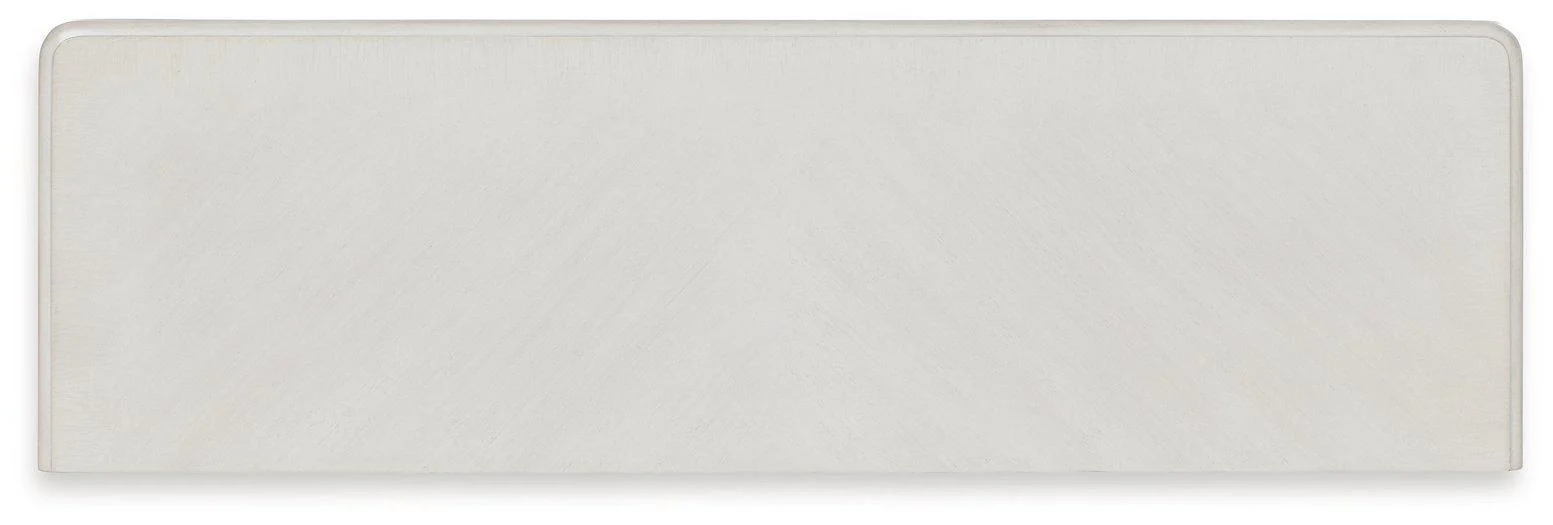 Montelaine Dining Server