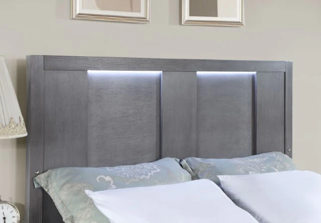 Regulus Queen Bedroom Set