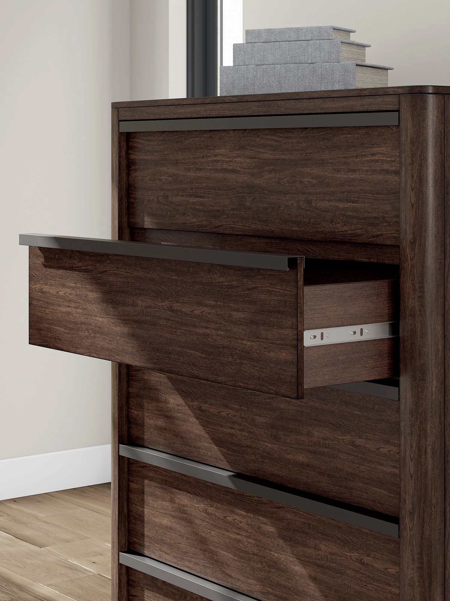 Dilenno Chest of Drawers
