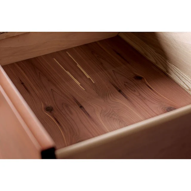 Keizer 8-Drawer Chest