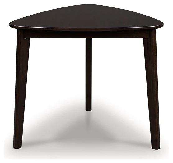 Mallenette Dining Table