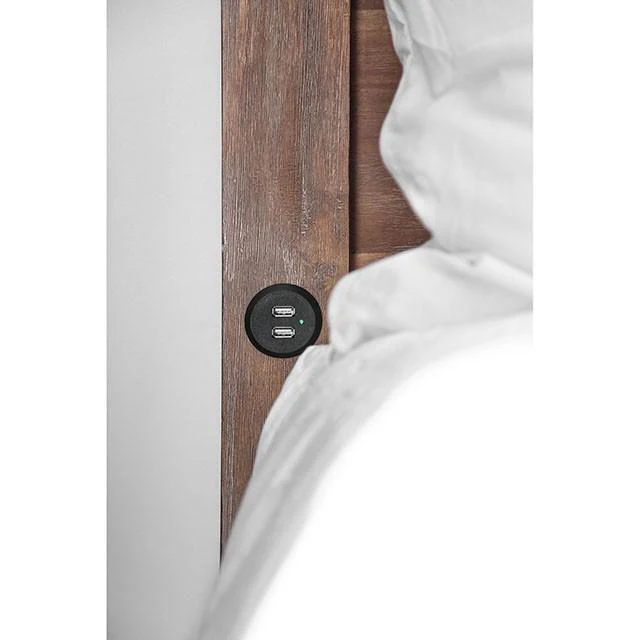 Wynton Queen Bedroom Set