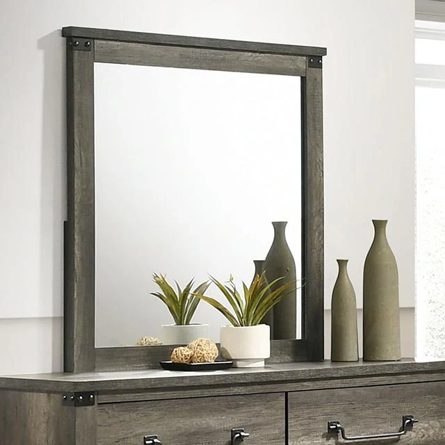 Britonale Mirror