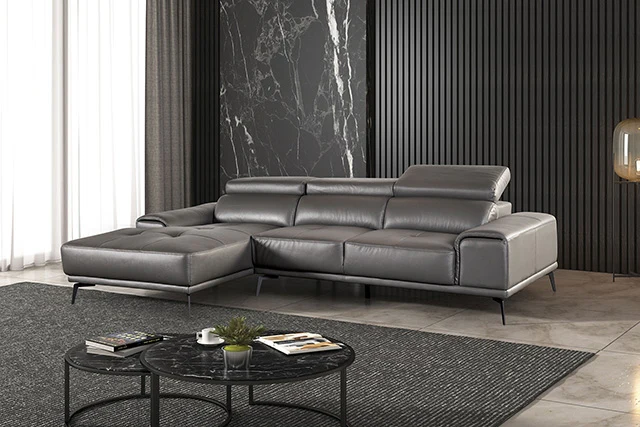 Vadso Sectional, Left Chaise