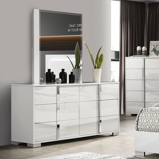 Sinistra Dresser