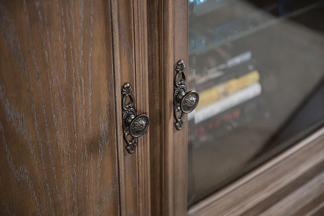 Seven Oaks Entertainment Center