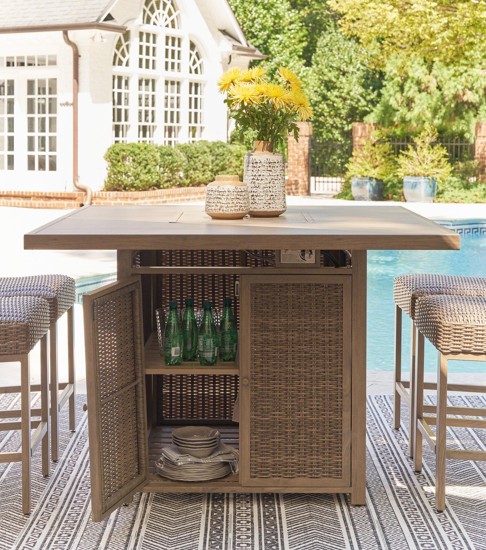 Walton Bridge Outdoor Dining Set