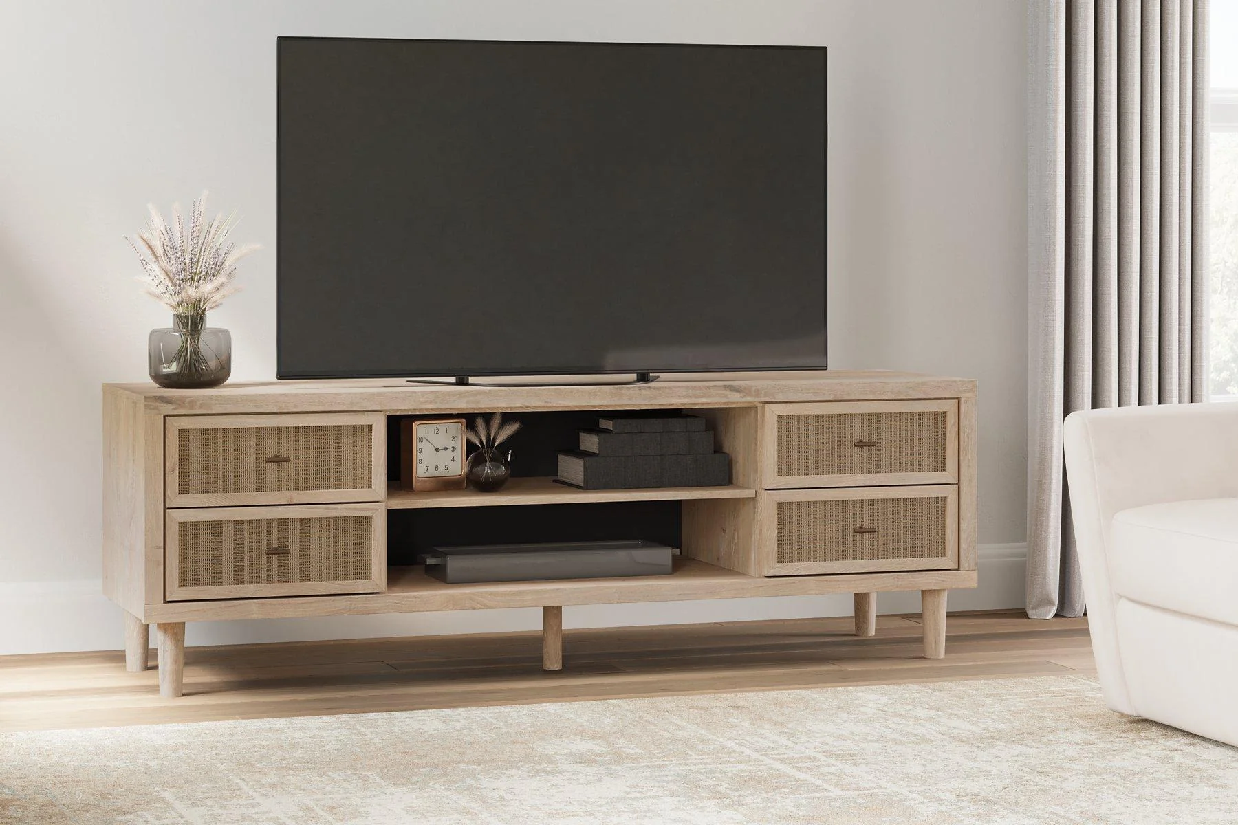 Cielden XL TV Stand w/ Fireplace Option