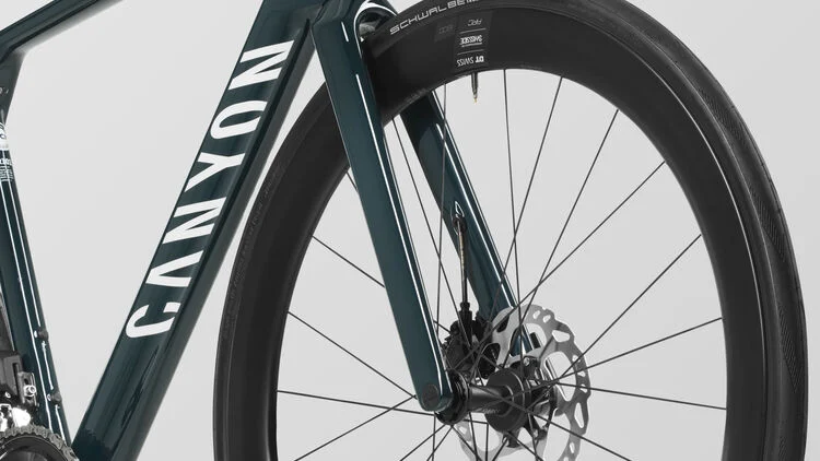 Ultimate CF 7 Di2 AERO
