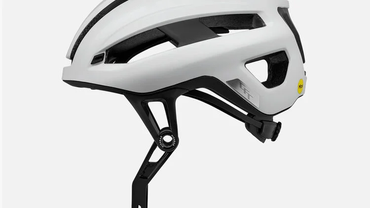 Canyon Disruptr CFR Helmet