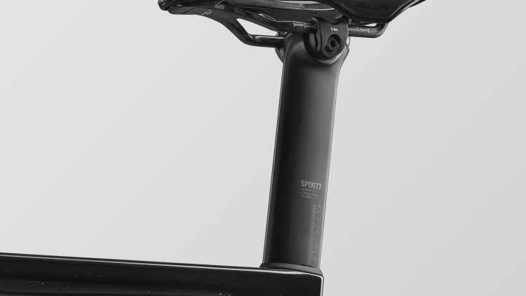 Aeroad CFR AXS