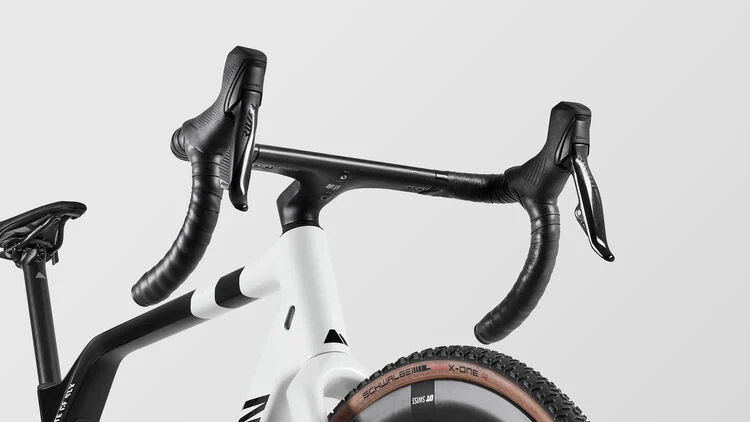 Inflite CF SLX 7