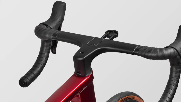 Aeroad CF SLX 8 AXS