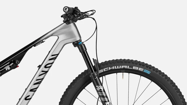 Lux Trail CF 6