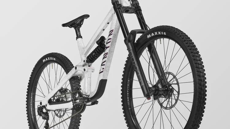 Torque DH CLLCTV