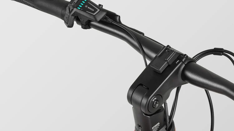 Pathlite:ON 5 SUV step-through