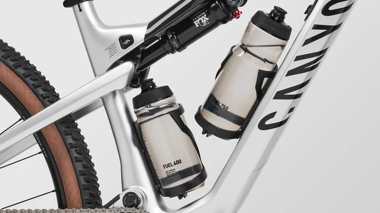 Lux Trail CF 6
