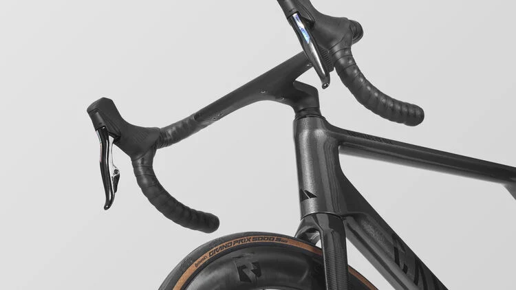 Endurace CF SLX 8 AXS AR60