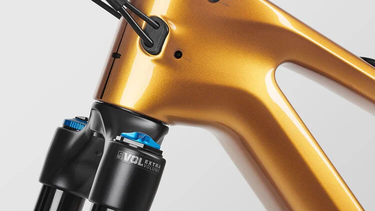 Spectral CF 8 CLLCTV