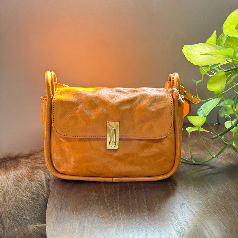 Margo Turn-lock Crossbody – Honey Tan