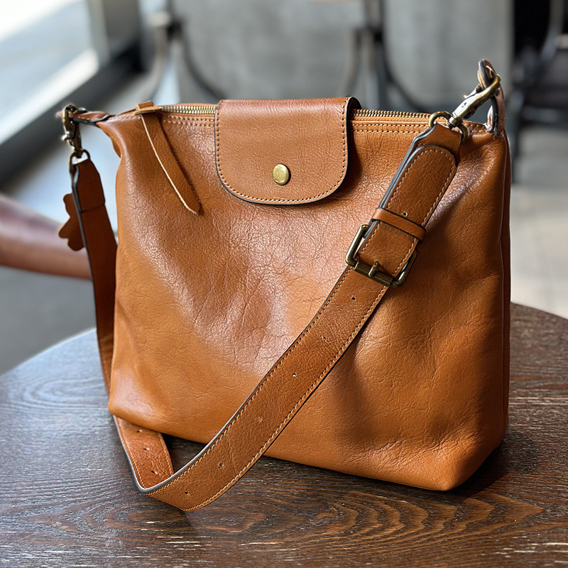 Livia Crossbody Satchel – Cognac Tan