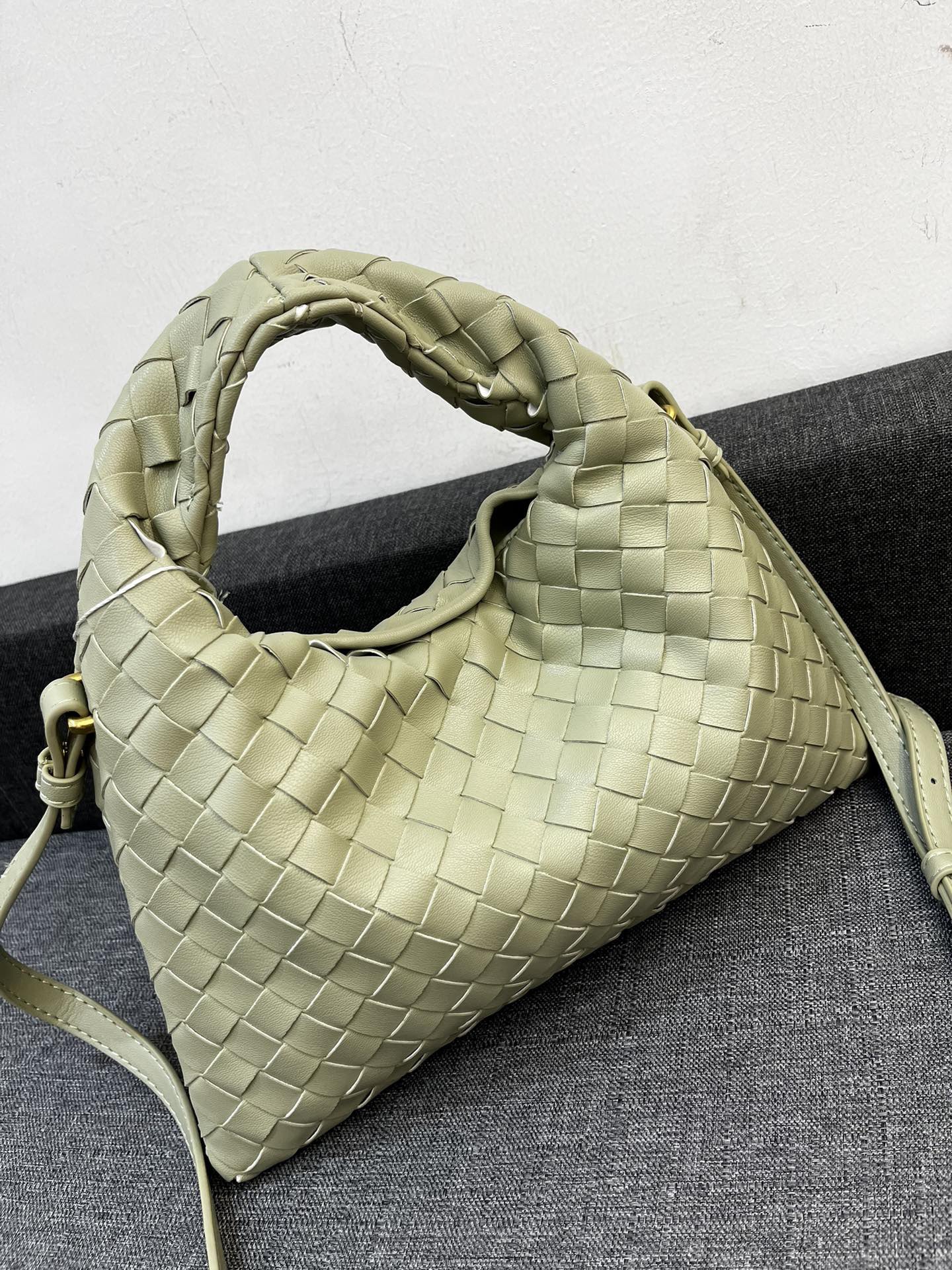 Bottega Veneta HO Women Shoulder Bags 28*17cm