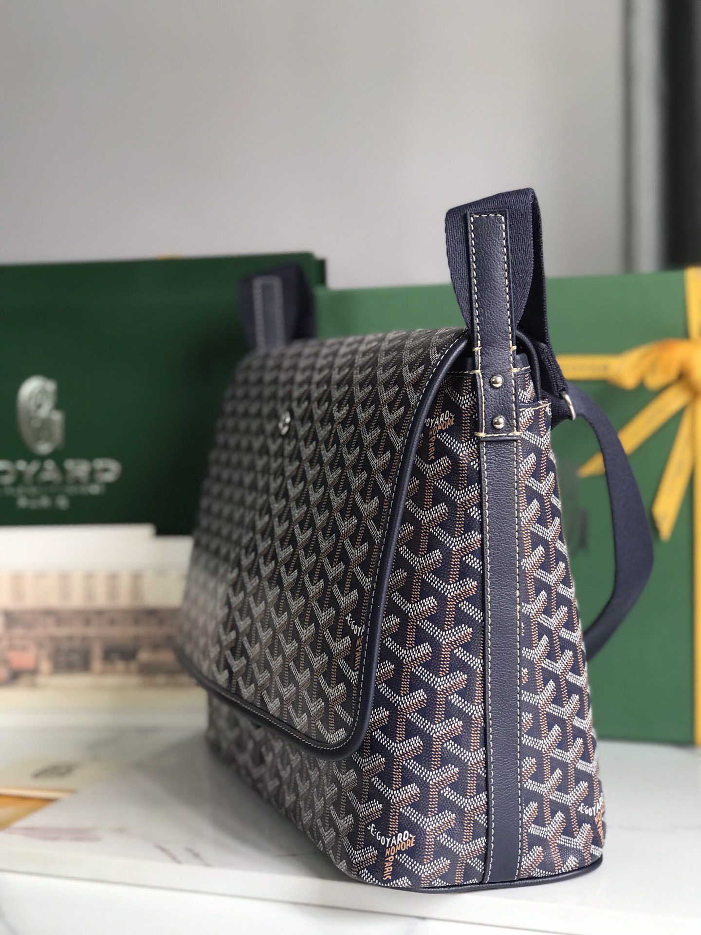 Goyard Citadin Mens Shoulder Bags Size 35*26*7.5cm