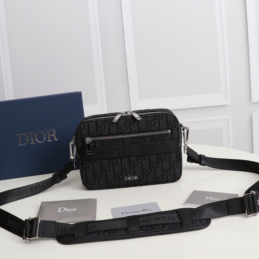 Dior Oblique Mens Shoulder Bags 2-Size