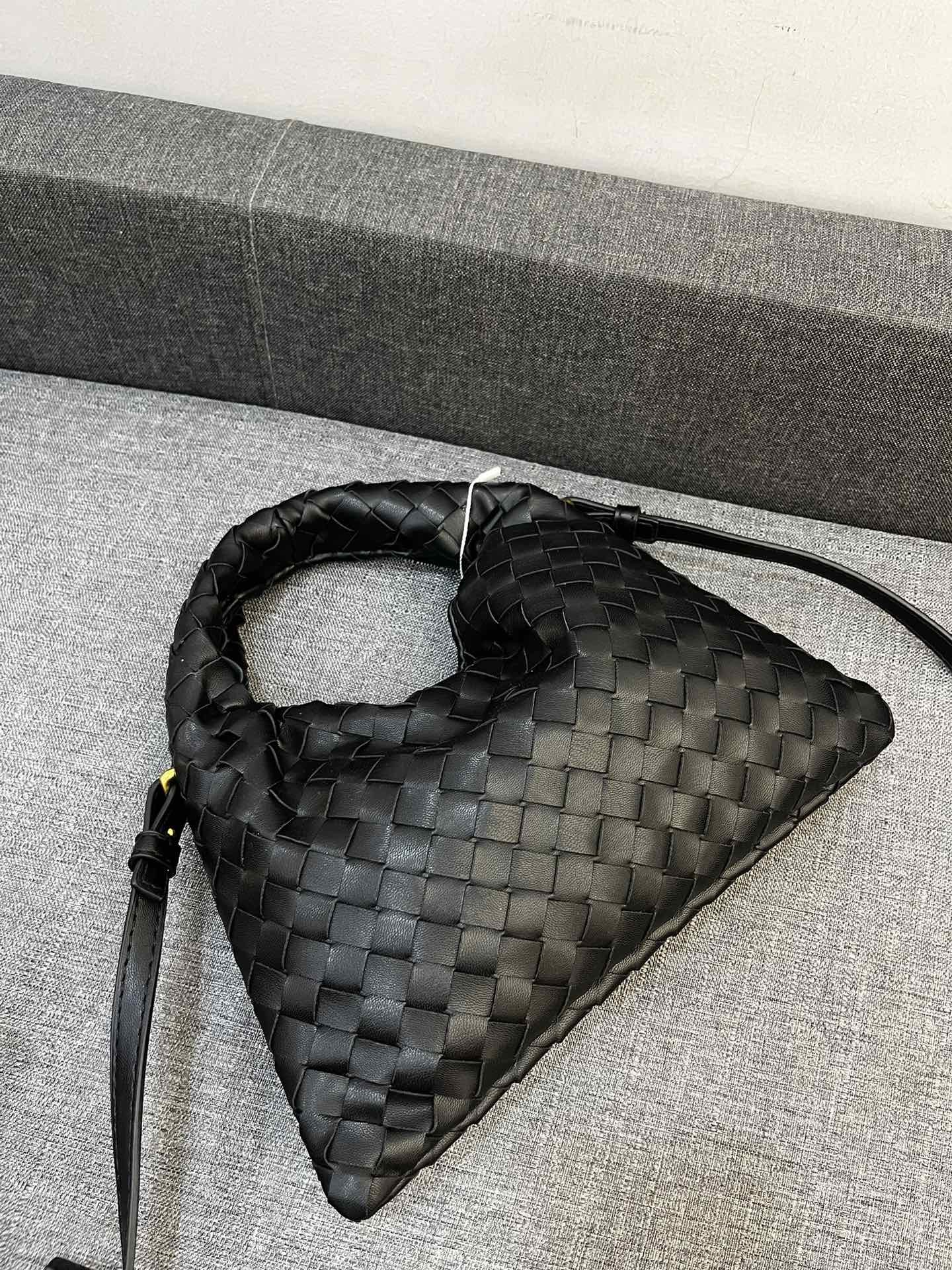 Bottega Veneta HO Women Shoulder Bags 28*17cm